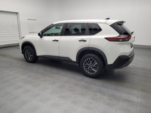Used 2023 Nissan Rogue S image 3