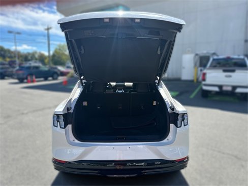Certified 2023 Ford Mustang Mach-E Premium image 11