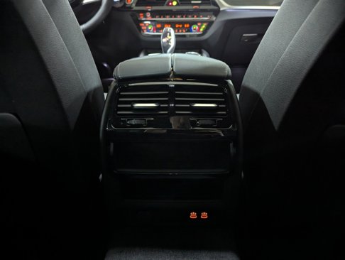 Used 2022 BMW 540i xDrive w/ M Sport Package image 50
