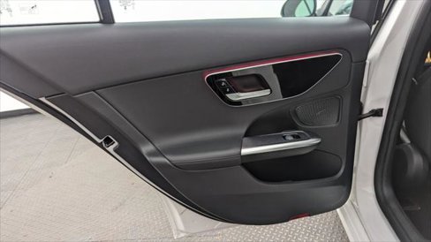 Used 2024 Mercedes-Benz C 300 Sedan image 17