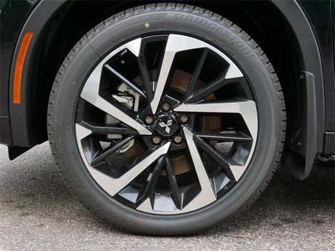 New 2025 Mitsubishi Outlander SEL image 3