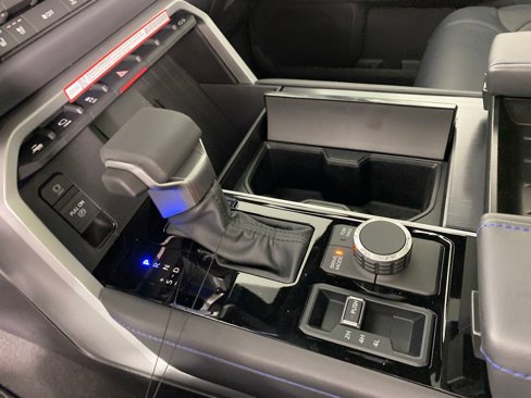 New 2025 Toyota Tundra Platinum image 22