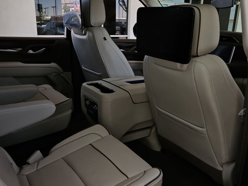 Used 2021 GMC Yukon Denali image 24