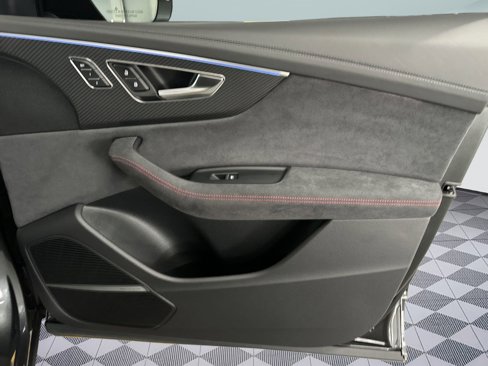 New 2025 Audi RS Q8 performance image 26
