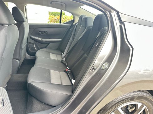 Used 2025 Nissan Sentra SV image 37