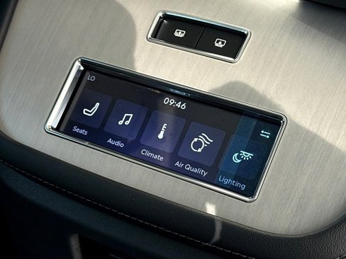 New 2025 Lincoln Navigator Reserve image 15