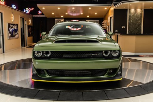 Used 2018 Dodge Challenger SRT Demon w/ Demon Vehicle Storage Package image 7