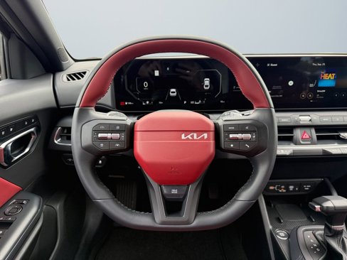 New 2025 Kia K4 GT-Line image 12