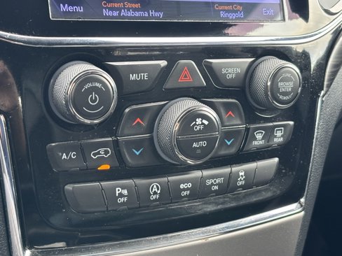 Used 2019 Jeep Grand Cherokee Laredo w/ Laredo X Package image 18