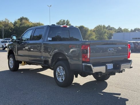 New 2026 Ford F350 XLT image 10