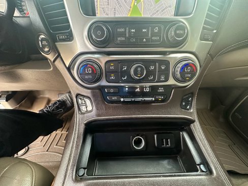 Used 2015 Chevrolet Tahoe LTZ image 24