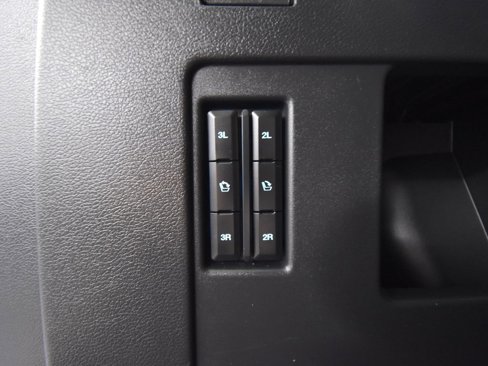 Used 2024 Ford Expedition Platinum image 47