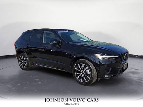 Certified 2025 Volvo XC60 B5 Plus w/ Climate Package image 8
