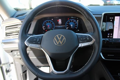 New 2026 Volkswagen Atlas SE image 11