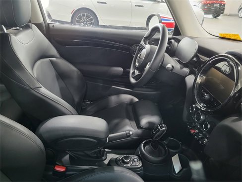 Used 2023 MINI Cooper S image 3