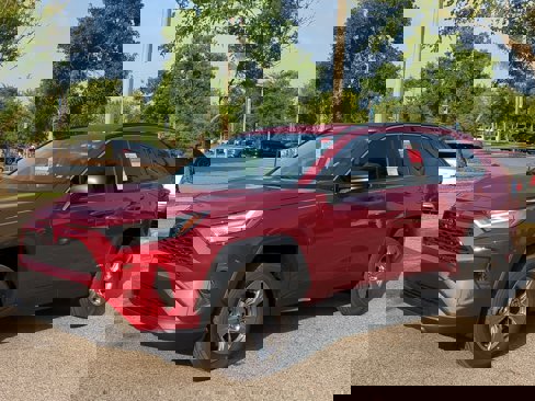 New 2025 Toyota RAV4 LE image 2