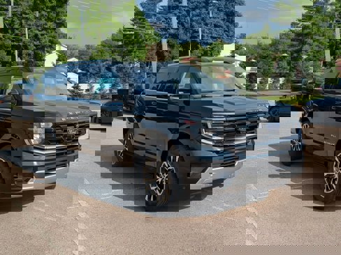 New 2025 Ford Expedition Max Platinum image 2