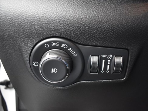 Used 2023 Jeep Compass Trailhawk image 21