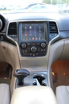 Used 2014 Jeep Grand Cherokee Overland w/ Trailer Tow Group IV image 13