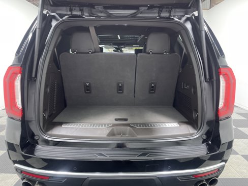 Used 2023 GMC Yukon Denali image 18