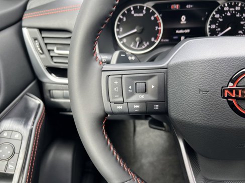 New 2026 Nissan Rogue SV image 25
