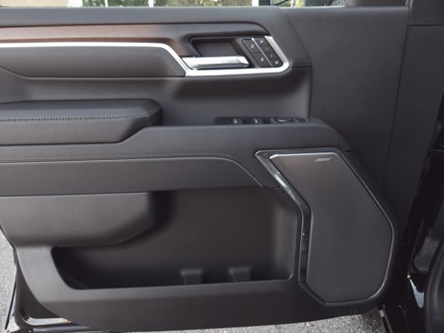 New 2025 GMC Sierra 3500 Denali w/ Denali Reserve Package image 27