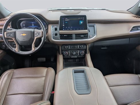 Used 2022 Chevrolet Tahoe High Country image 16