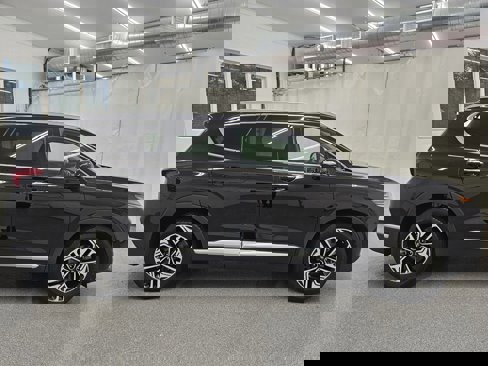 Used 2020 Hyundai Santa Fe SEL image 4