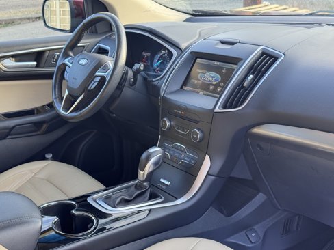 Used 2015 Ford Edge SEL w/ Equipment Group 201A image 18