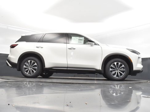 Certified 2025 INFINITI QX60 Pure image 44