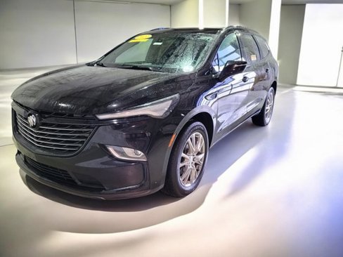 Used 2022 Buick Enclave Premium image 2