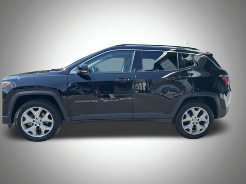 Used 2022 Jeep Compass Limited w/ Sun and Sound Group image 26