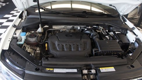 Used 2022 Volkswagen Tiguan SE image 52