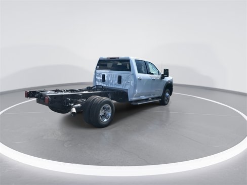 New 2026 GMC Sierra 3500 SLE w/ SLE Convenience Package image 8