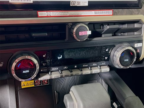 Certified 2025 Toyota Tacoma Limited image 15
