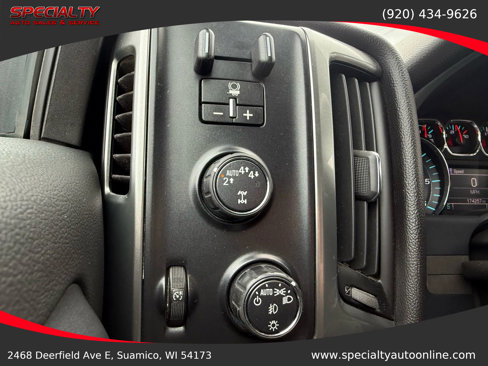 Used 2018 Chevrolet Silverado 1500 LT w/ All Star Edition image 31