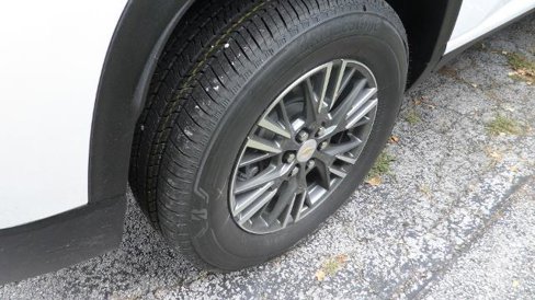 New 2026 Chevrolet Traverse LT w/ Driver Confidence Package image 8