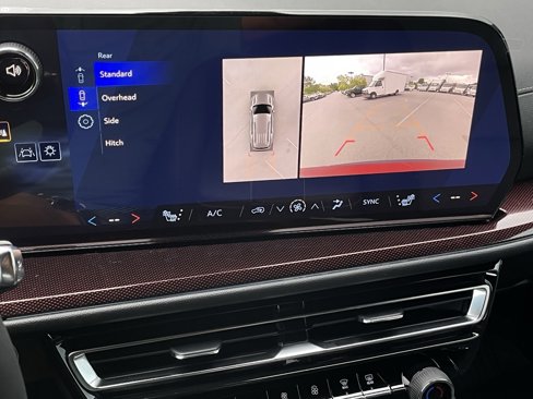 New 2026 Chevrolet Traverse Z71 w/ Driver Confidence Package image 19