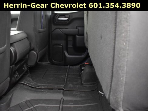 Used 2023 Chevrolet Silverado 1500 Custom image 17