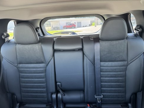 New 2025 Mitsubishi Outlander SE image 13