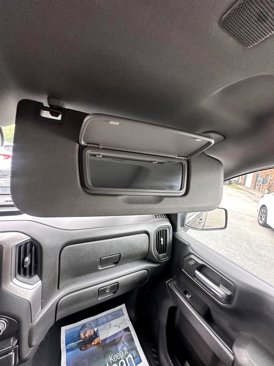 Used 2023 Chevrolet Silverado 1500 Custom image 23
