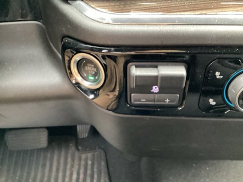 Certified 2025 Chevrolet Silverado 2500 LT w/ Texas Edition image 26