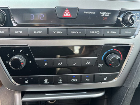 Used 2016 Hyundai Sonata Sport w/ Option Group 1V image 24