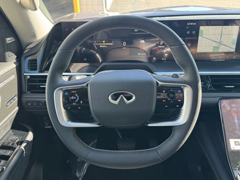 New 2025 INFINITI QX80 Luxe image 10