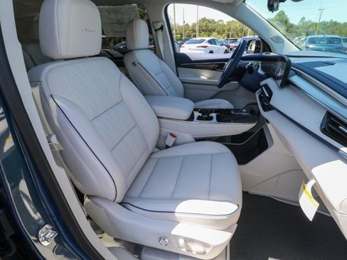 New 2026 Buick Enclave Avenir w/ Super Cruise Package image 24