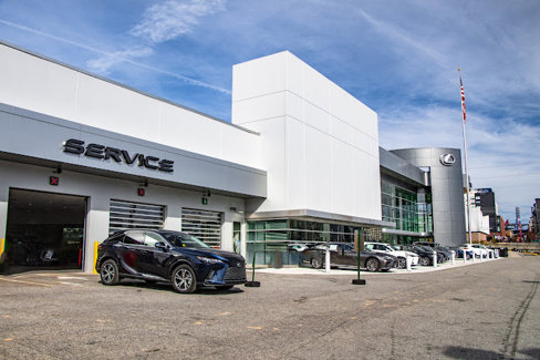 New 2025 Lexus NX 450h+ AWD w/ Luxury Package image 18