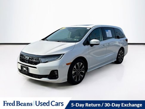 Certified 2025 Honda Odyssey Elite image 3