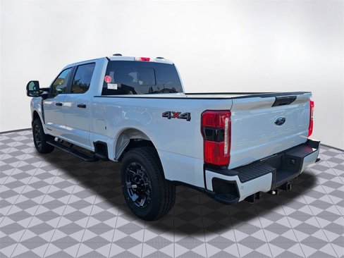 New 2026 Ford F350 4x4 Crew Cab Super Duty image 6