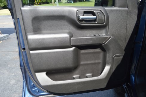 Used 2020 Chevrolet Silverado 1500 Custom Trail Boss w/ Infotainment Package image 11
