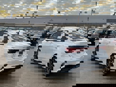 Used 2024 Kia Forte LXS image 7
